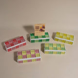 PICTURE STAND - Banana Frosting
